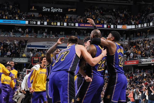 免费体育直播-末节10分+压哨绝杀！40岁詹皇救赎创神迹：比肩科比